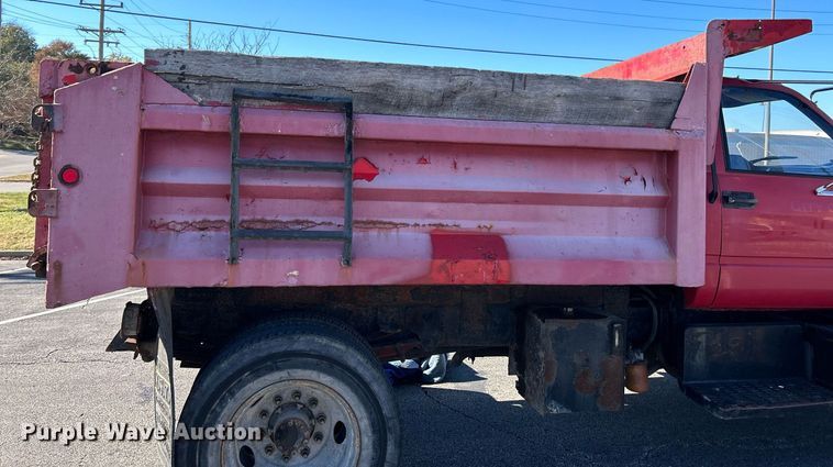 image for item NR9362 2000 GMC C6500  dump truck