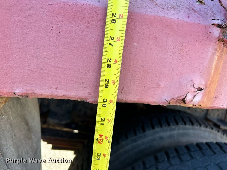 image for item NR9362 2000 GMC C6500  dump truck