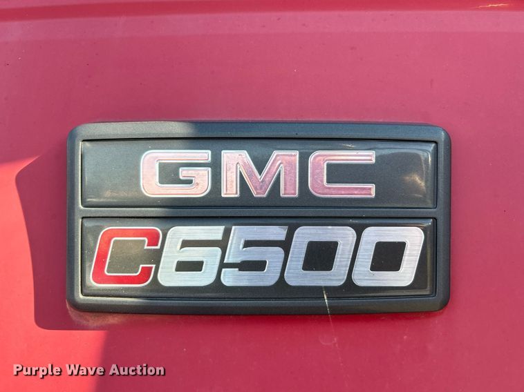 image for item NR9362 2000 GMC C6500  dump truck