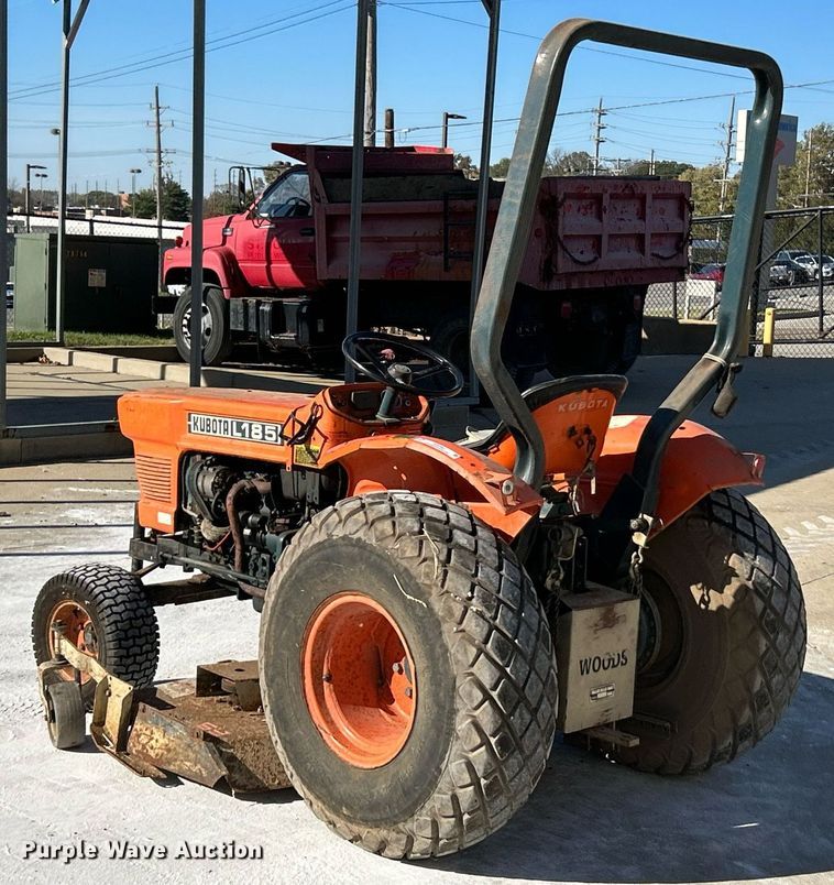 image for item NR9363 Kubota L185  tractor