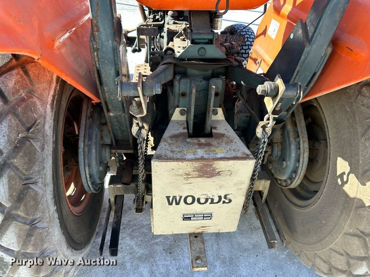 image for item NR9363 Kubota L185  tractor