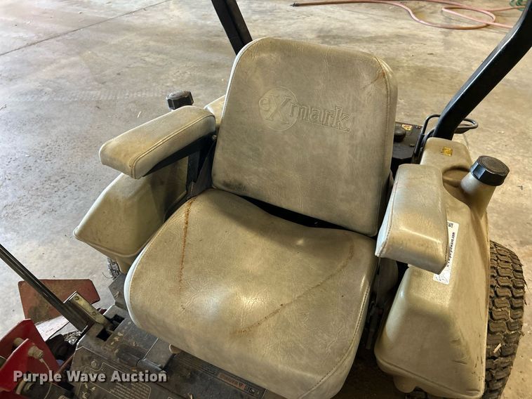 image for item NR9364 Exmark LHP4821KA  ZTR lawn mower