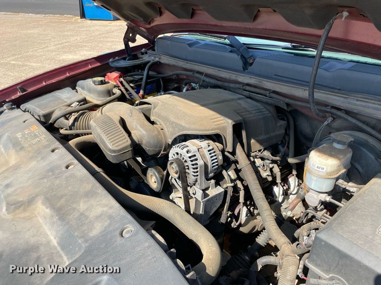 image for item NY9790 2013 Chevrolet Silverado 1500  Crew Cab pickup truck