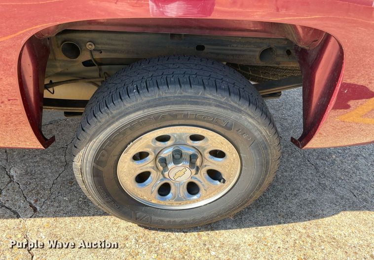 image for item NY9790 2013 Chevrolet Silverado 1500  Crew Cab pickup truck