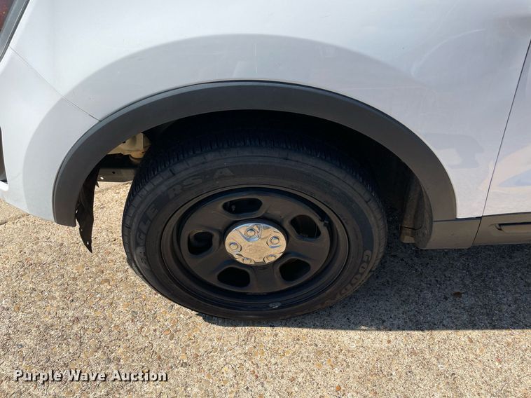 image for item NY9792 2017 Ford Explorer Police Interceptor  SUV