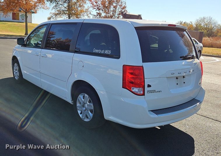 image for item NZ9062 2011 Dodge Grand Caravan  van