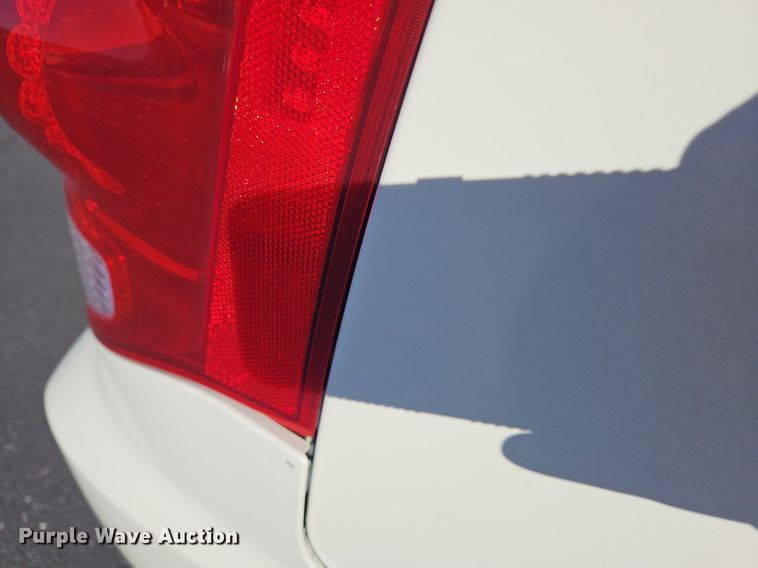 image for item NZ9062 2011 Dodge Grand Caravan  van