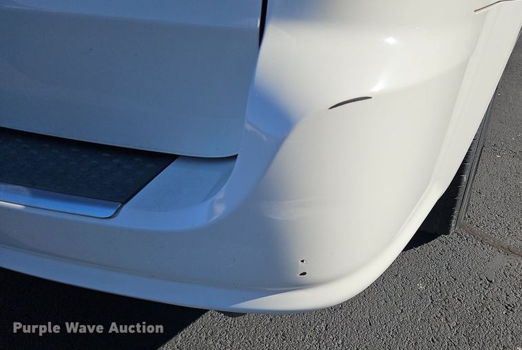 image for item NZ9062 2011 Dodge Grand Caravan  van