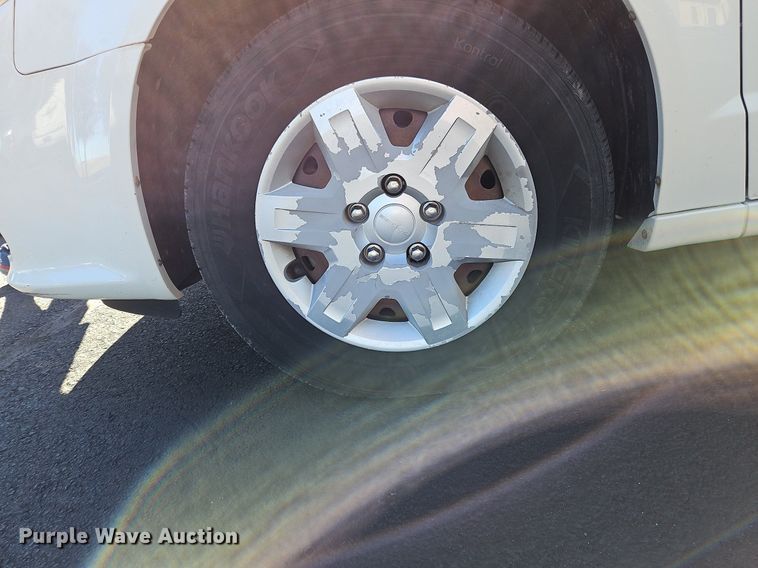 image for item NZ9062 2011 Dodge Grand Caravan  van