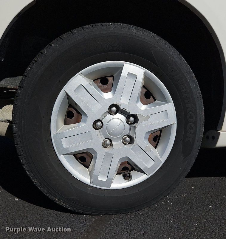 image for item NZ9062 2011 Dodge Grand Caravan  van