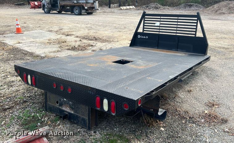 image for item OA9117 Circle D  flatbed