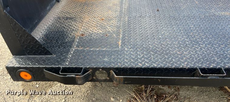 image for item OA9117 Circle D  flatbed