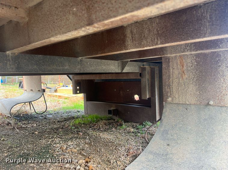 image for item OA9117 Circle D  flatbed