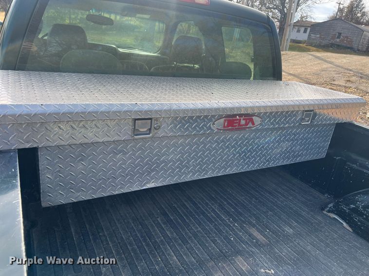 image for item OA9119 2003 Chevrolet Silverado 1500  Ext. Cab pickup truck