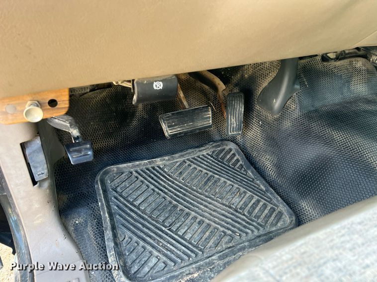 image for item OA9119 2003 Chevrolet Silverado 1500  Ext. Cab pickup truck