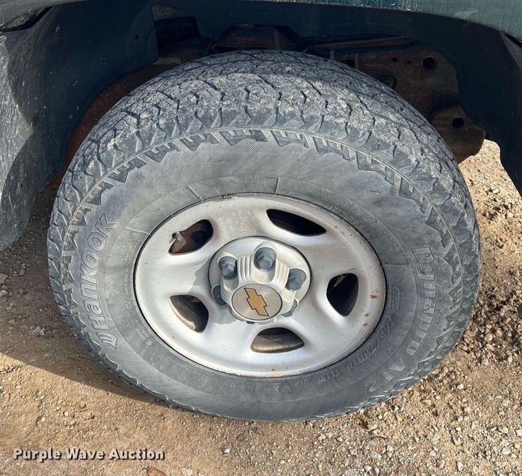 image for item OA9119 2003 Chevrolet Silverado 1500  Ext. Cab pickup truck