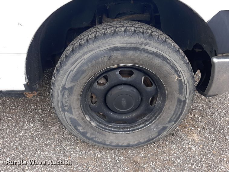 image for item OF9594 2014 Ford F150  SuperCrew pickup truck