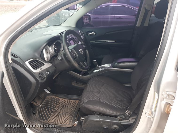 image for item OF9596 2014 Dodge Journey SXT  SUV