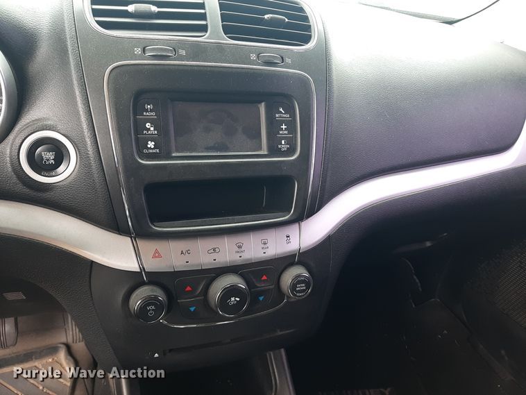 image for item OF9596 2014 Dodge Journey SXT  SUV