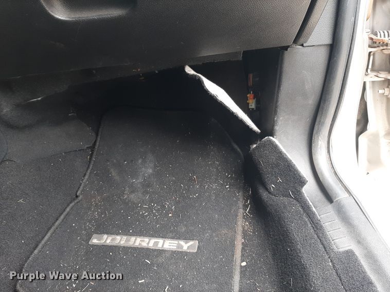 image for item OF9596 2014 Dodge Journey SXT  SUV