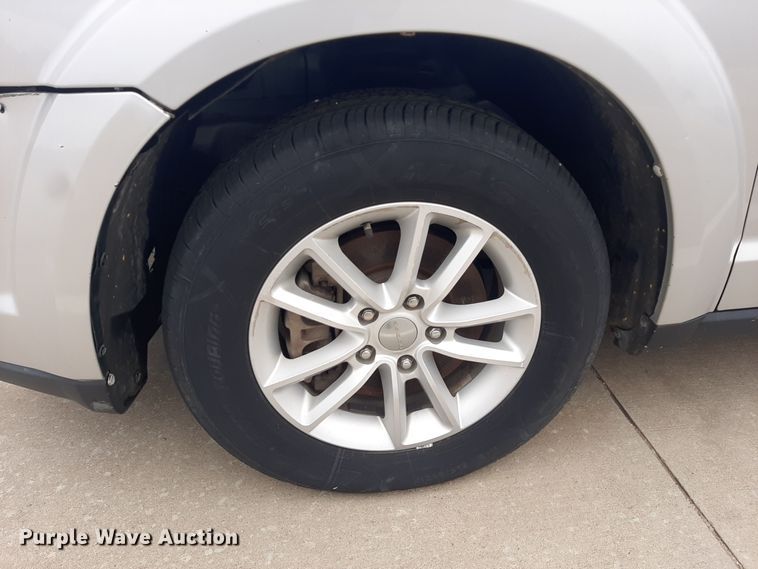 image for item OF9596 2014 Dodge Journey SXT  SUV