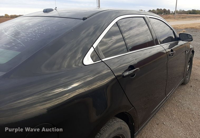image for item OF9597 2015 Ford Taurus Police