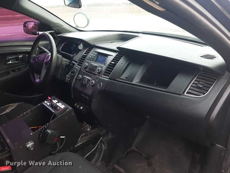 image for item OF9597 2015 Ford Taurus Police