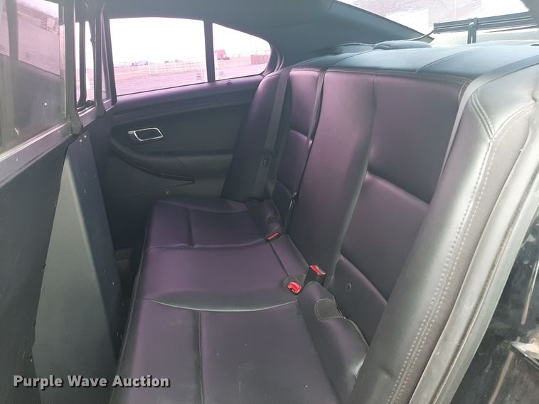 image for item OF9597 2015 Ford Taurus Police