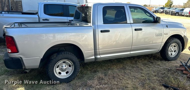 image for item OK9155 2017 Dodge Ram 1500  Crew Cab pickup truck