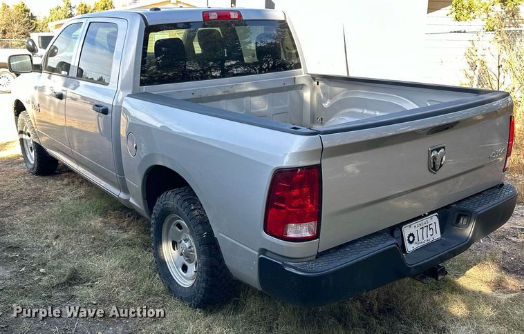 image for item OK9155 2017 Dodge Ram 1500  Crew Cab pickup truck