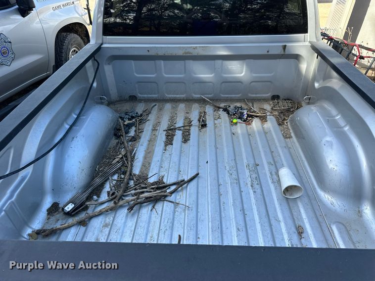 image for item OK9155 2017 Dodge Ram 1500  Crew Cab pickup truck