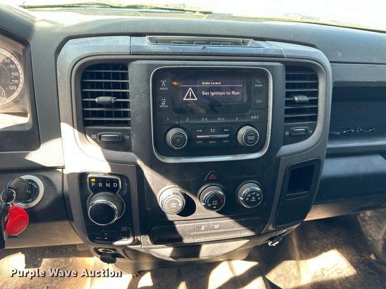 image for item OK9155 2017 Dodge Ram 1500  Crew Cab pickup truck