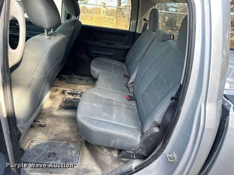 image for item OK9155 2017 Dodge Ram 1500  Crew Cab pickup truck