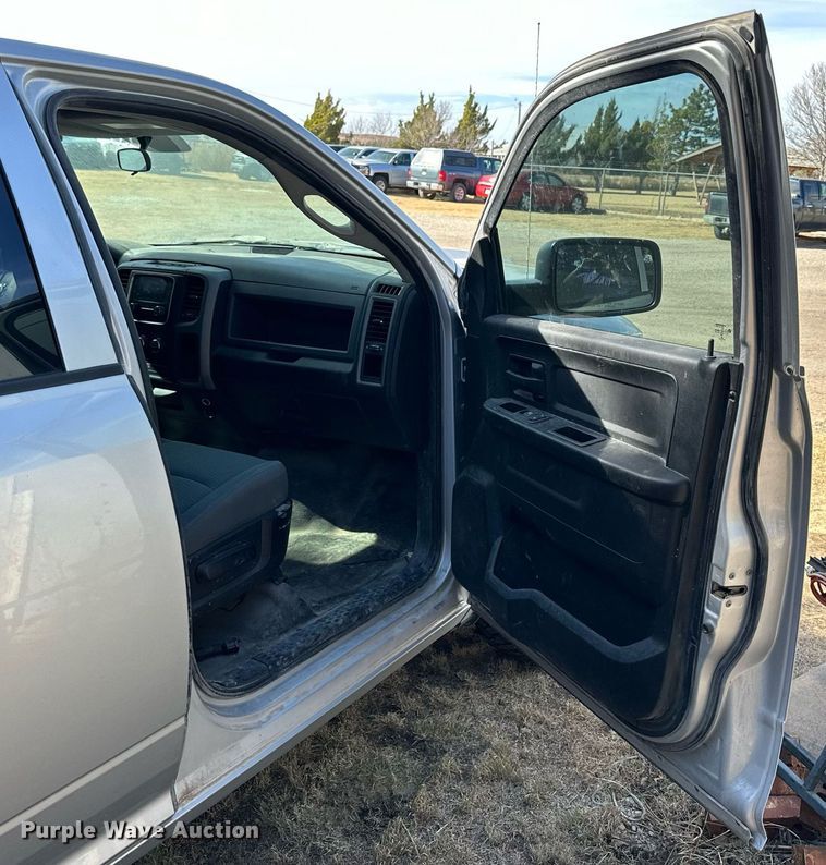 image for item OK9155 2017 Dodge Ram 1500  Crew Cab pickup truck