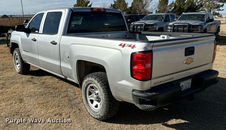 image for item OK9156 2018 Chevrolet Silverado 1500  Crew Cab pickup truck