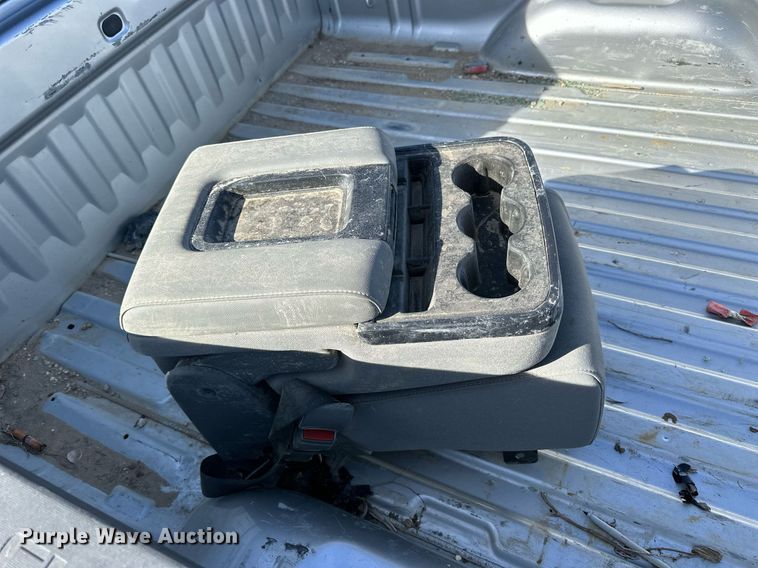 image for item OK9156 2018 Chevrolet Silverado 1500  Crew Cab pickup truck