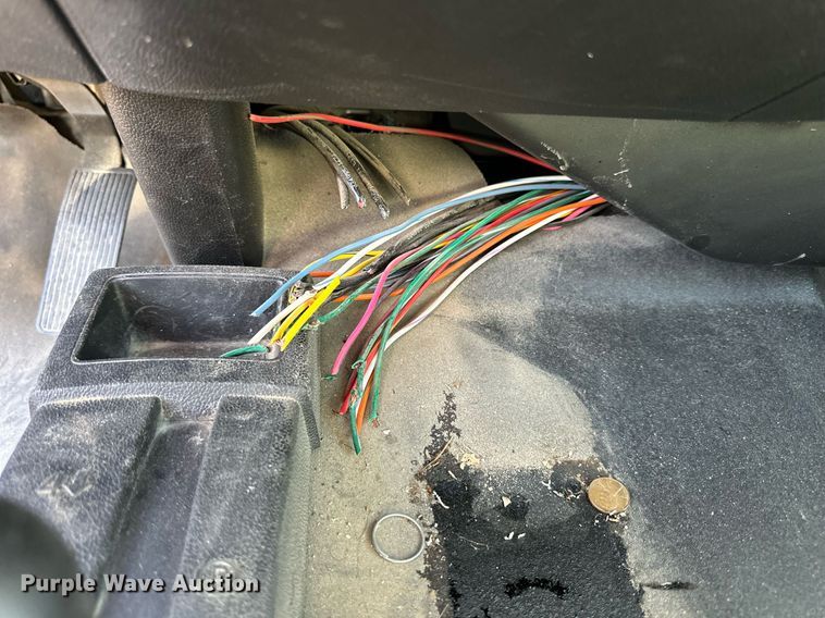 image for item OK9156 2018 Chevrolet Silverado 1500  Crew Cab pickup truck