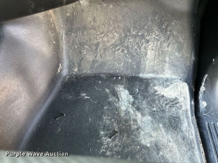 image for item OK9156 2018 Chevrolet Silverado 1500  Crew Cab pickup truck