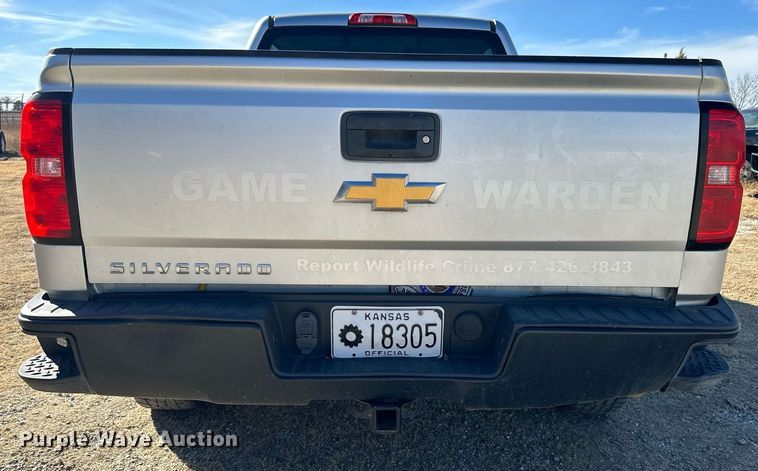 image for item OK9157 2018 Chevrolet Silverado 1500  Crew Cab pickup truck