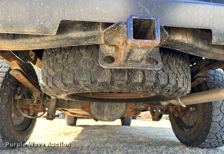 image for item OK9158 2018 Chevrolet Silverado 1500  Crew Cab pickup truck