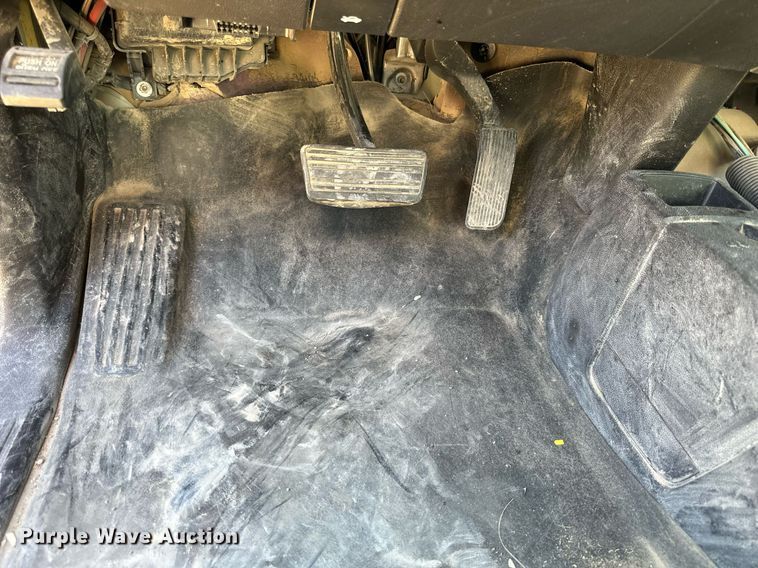 image for item OK9158 2018 Chevrolet Silverado 1500  Crew Cab pickup truck