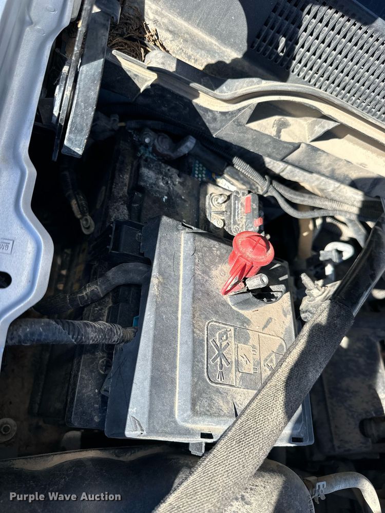 image for item OK9158 2018 Chevrolet Silverado 1500  Crew Cab pickup truck