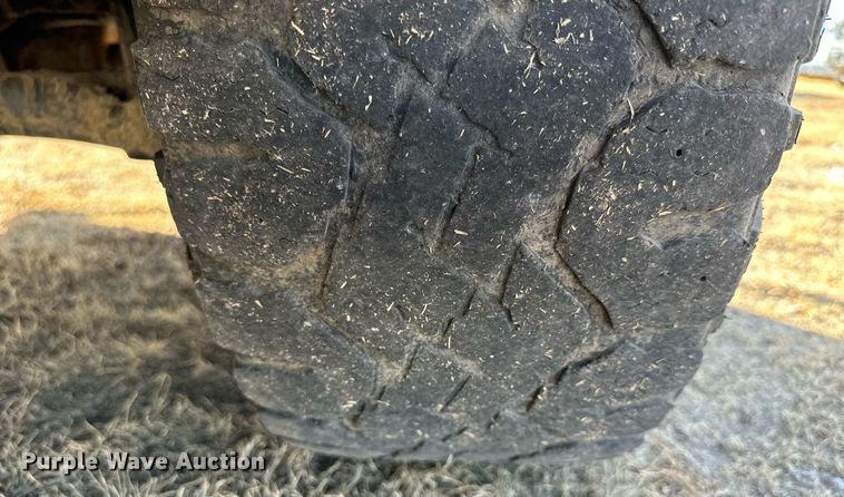 image for item OK9158 2018 Chevrolet Silverado 1500  Crew Cab pickup truck