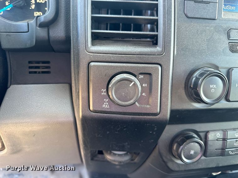 image for item OK9159 2016 Ford F150  SuperCab pickup truck