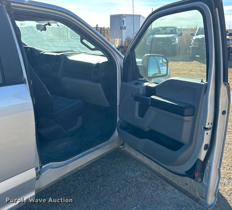 image for item OK9159 2016 Ford F150  SuperCab pickup truck