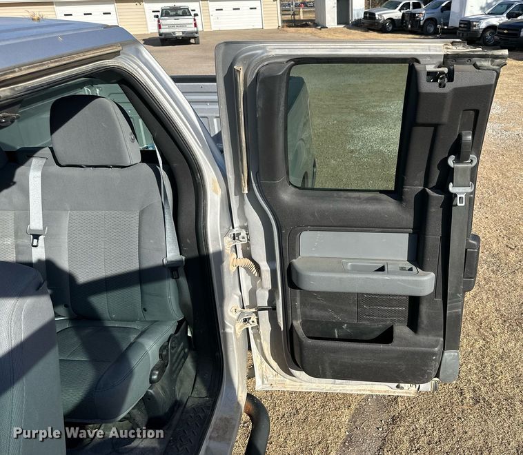 image for item OK9160 2014 Ford F150  SuperCab pickup truck