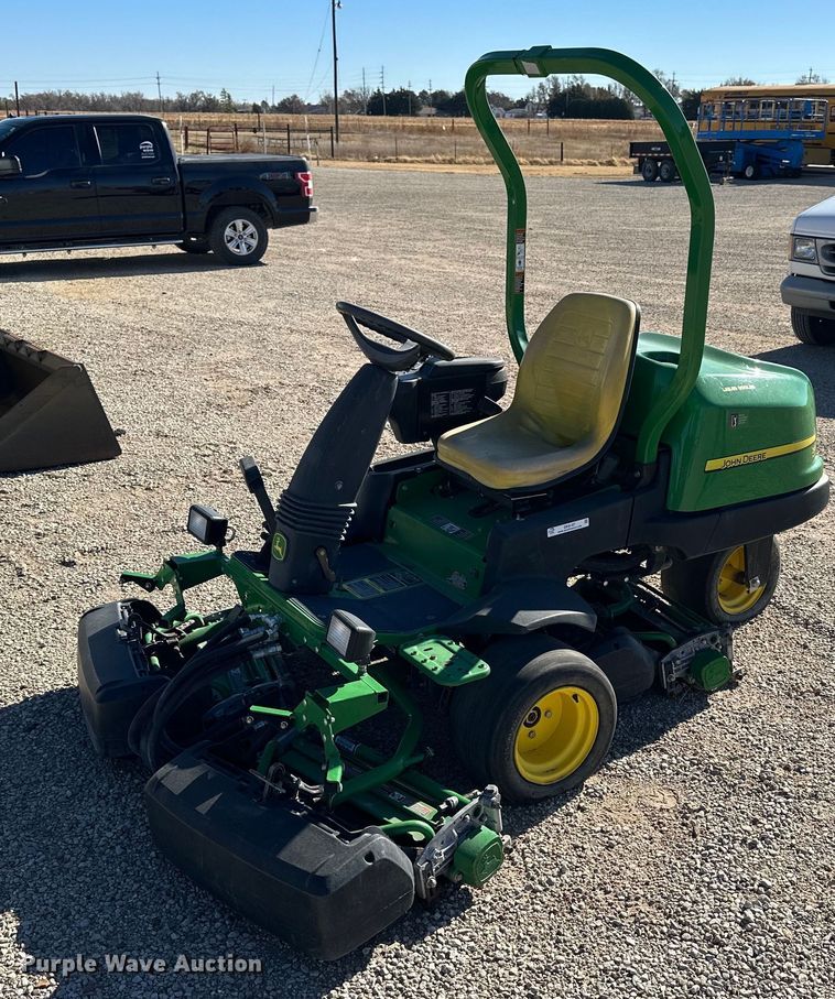 image for item OK9187 John Deere 2500B  greens mower