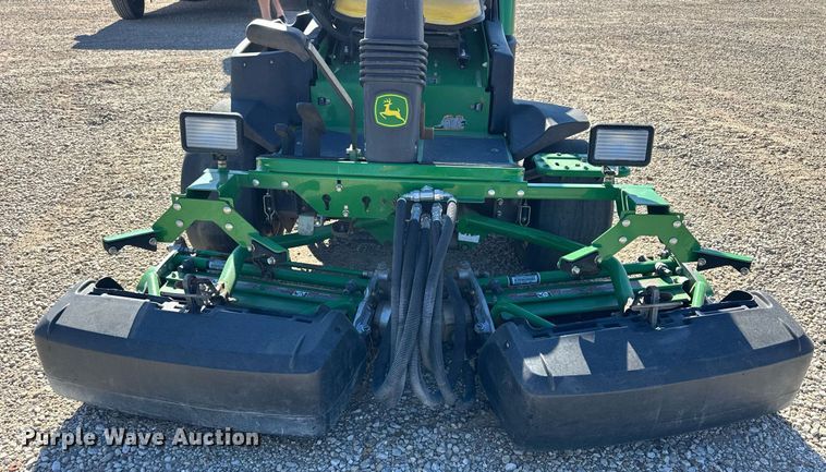 image for item OK9187 John Deere 2500B  greens mower