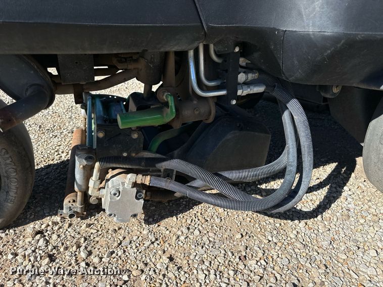 image for item OK9187 John Deere 2500B  greens mower