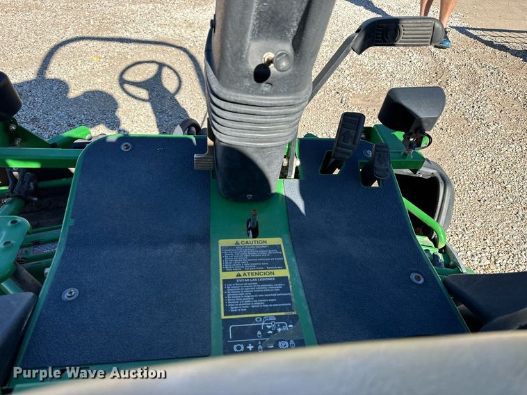 image for item OK9187 John Deere 2500B  greens mower